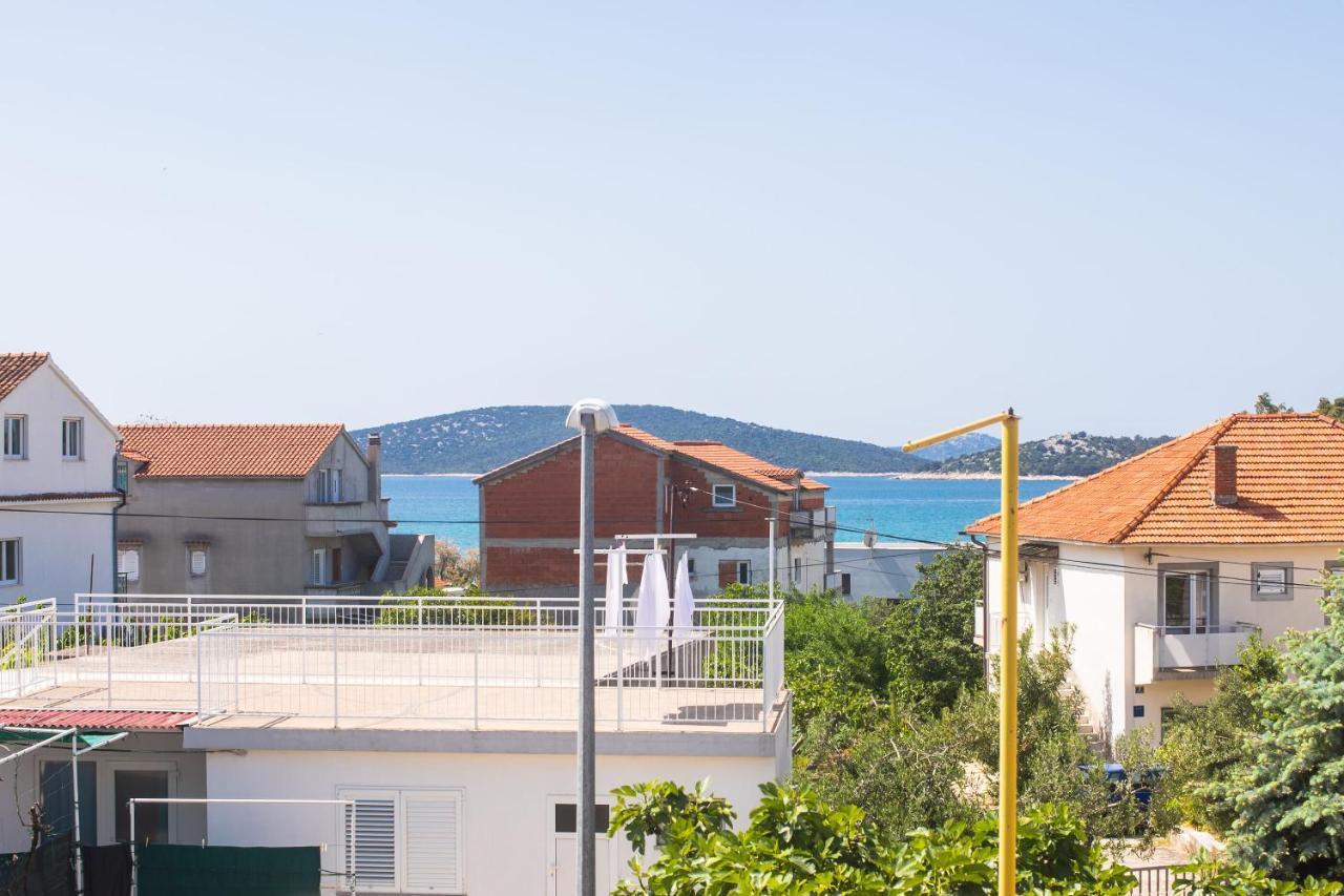 Apartments Happy Place Водице Экстерьер фото