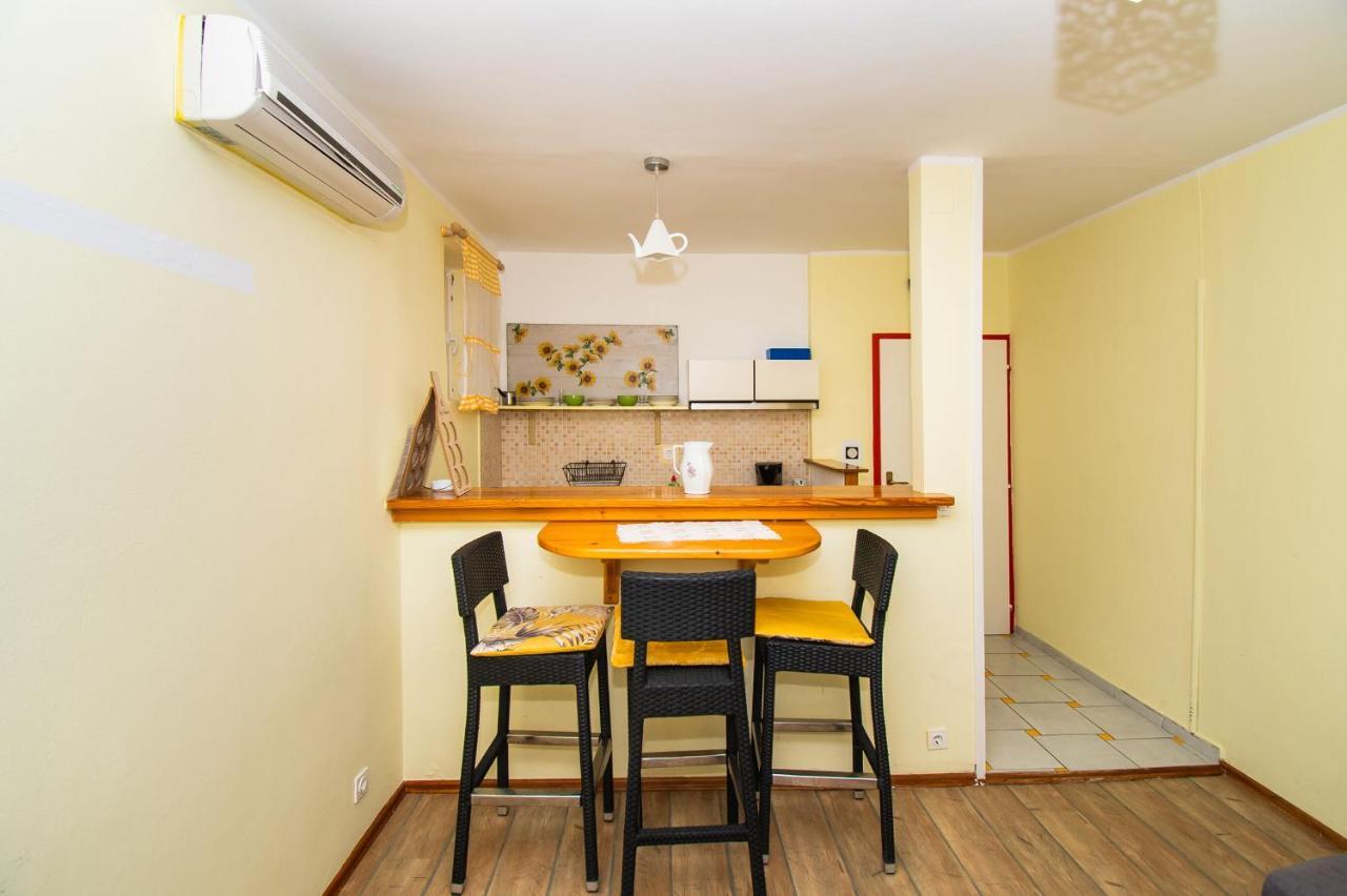 Apartments Happy Place Водице Экстерьер фото