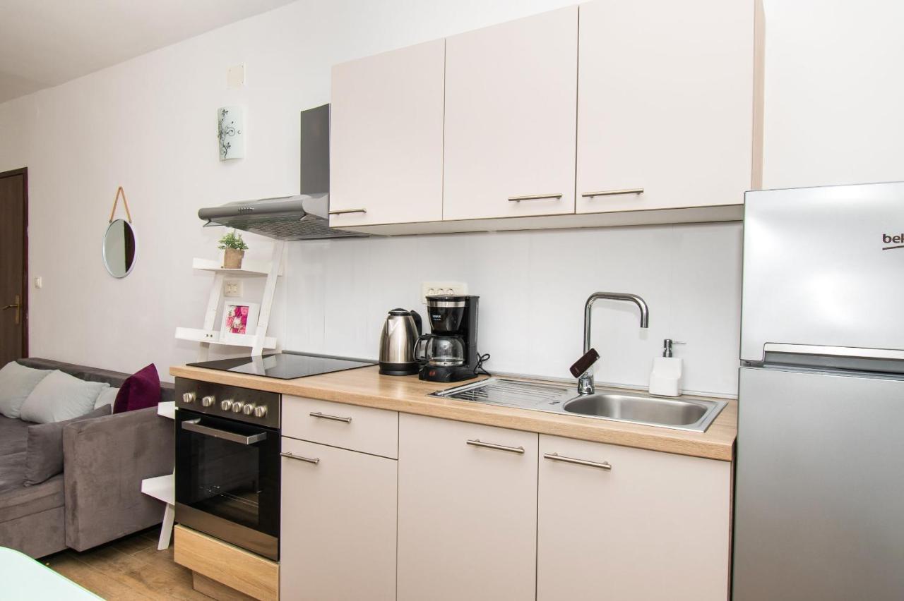 Apartments Happy Place Водице Экстерьер фото