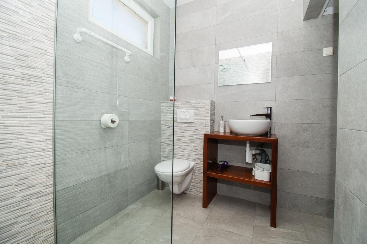 Apartments Happy Place Водице Экстерьер фото